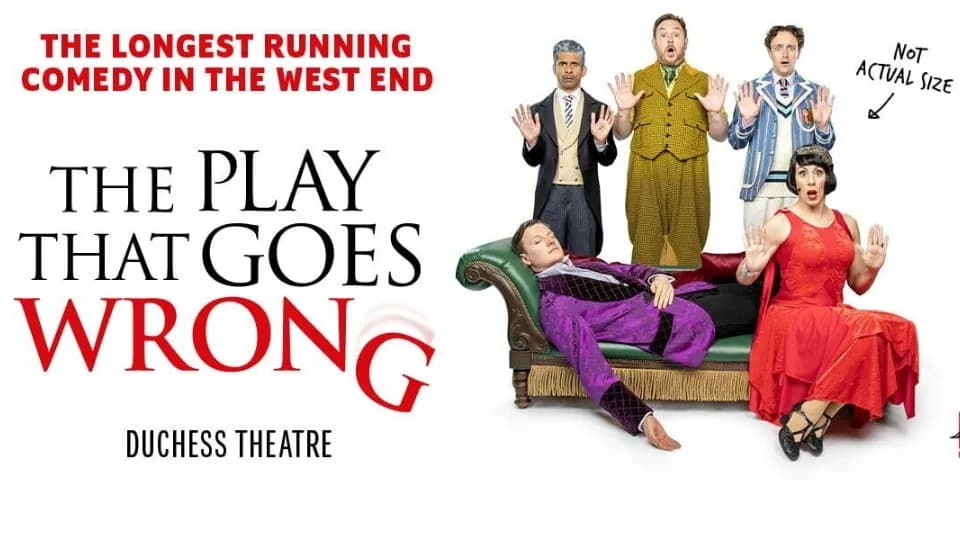London – The Play That Goes Wrong - Image 1